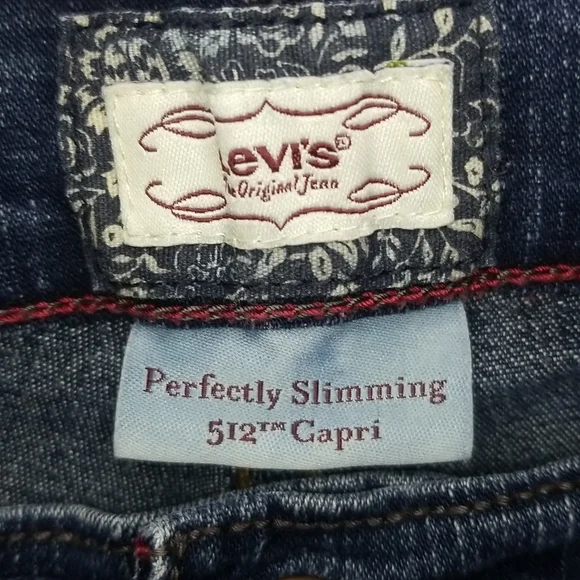 Levis perfectly slimming 512 capri - Picture 4 of 14